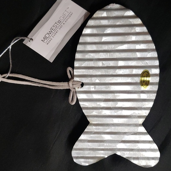 Ganz NWT "Gone fishing catch you later!" Multitextured Orn… - Picture 3 of 4